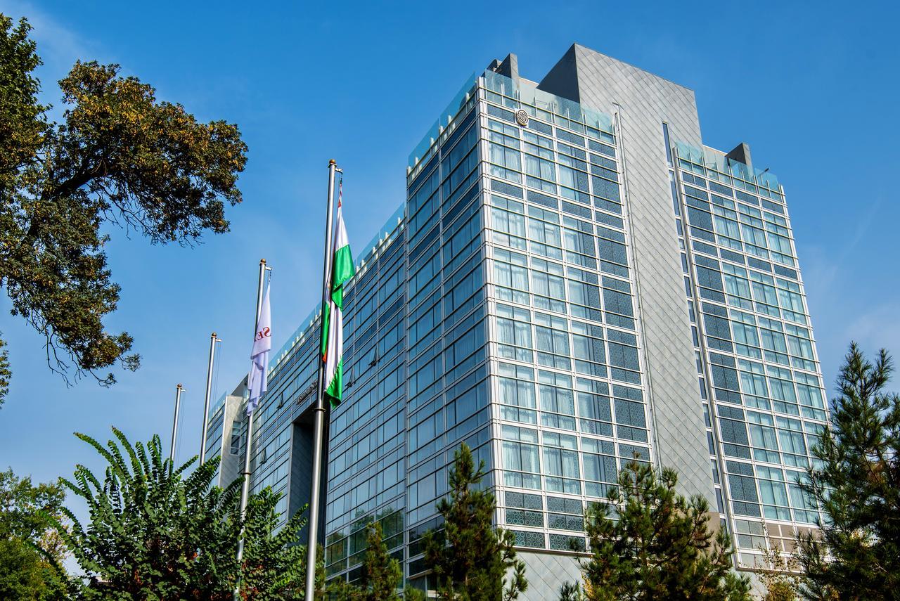 Dushanbe Serena Hotel Exterior foto