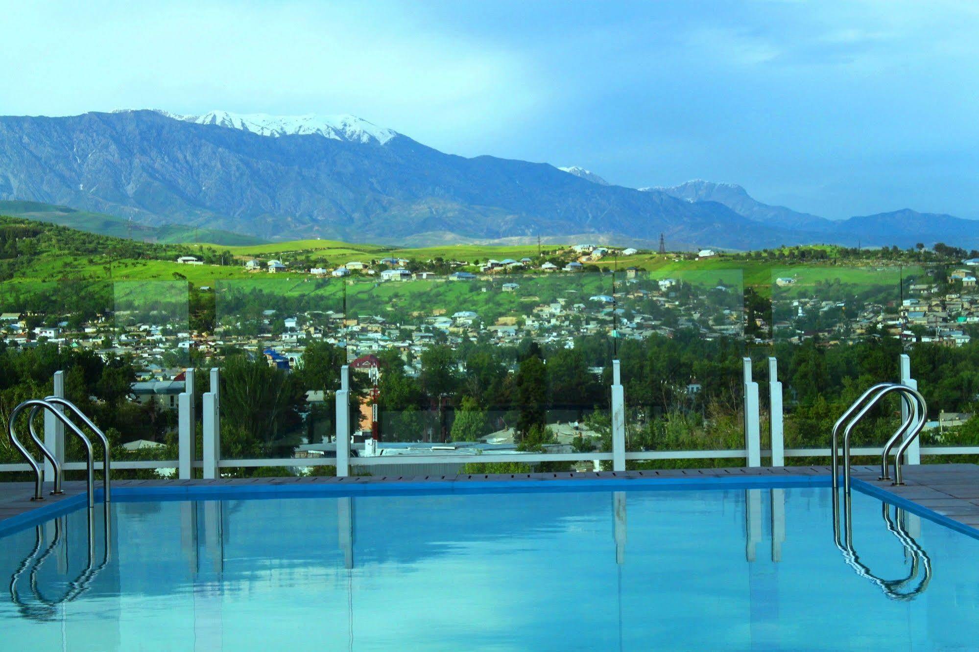 Dushanbe Serena Hotel Exterior foto